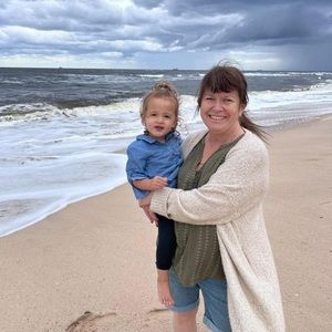 Meet your Posher, Monique